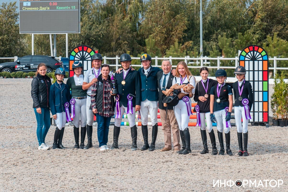 Как в Днепре проходят соревнования по конному спорту Dnipro Horse Show 2021 25