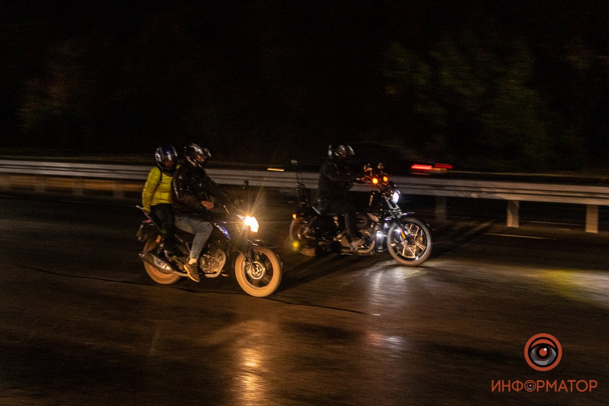 Не смотря на погоду, байкеры продолжали свой путь 