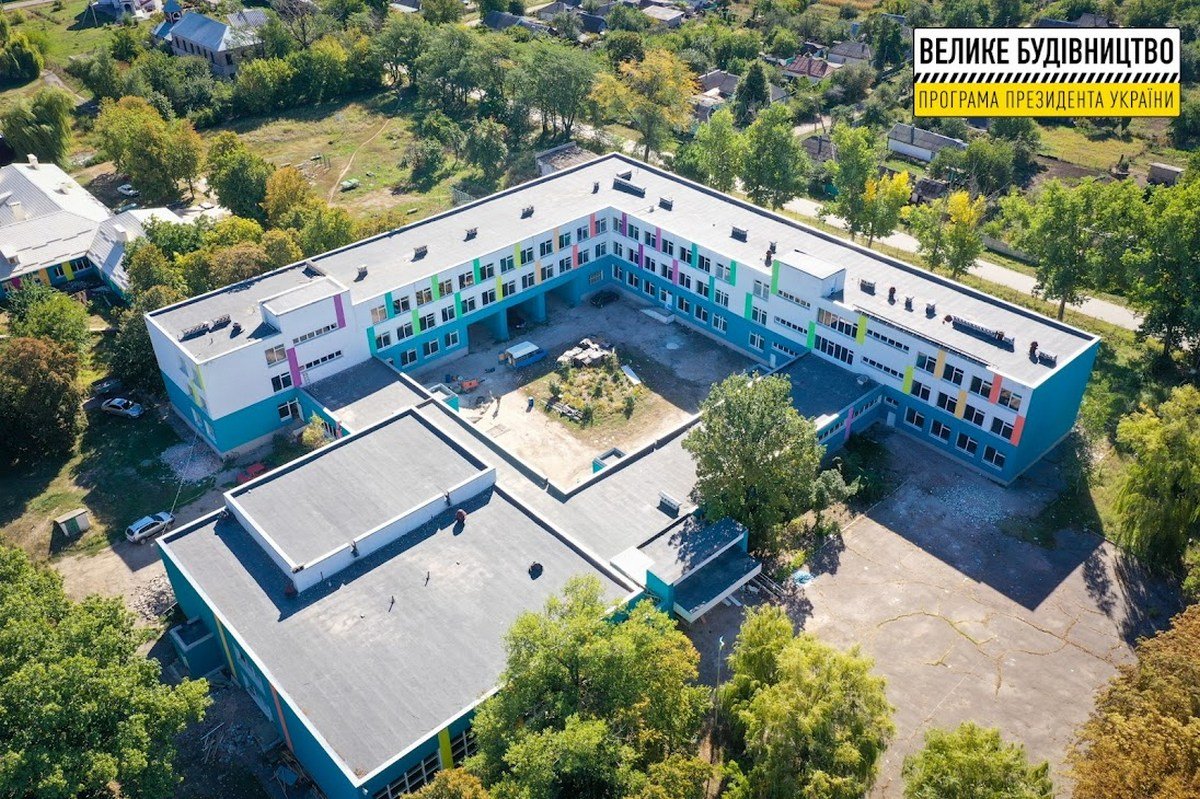 Ремонты школ, сотрудничество с американскими врачами и "активные парки": как меняется Днепропетровская область 7