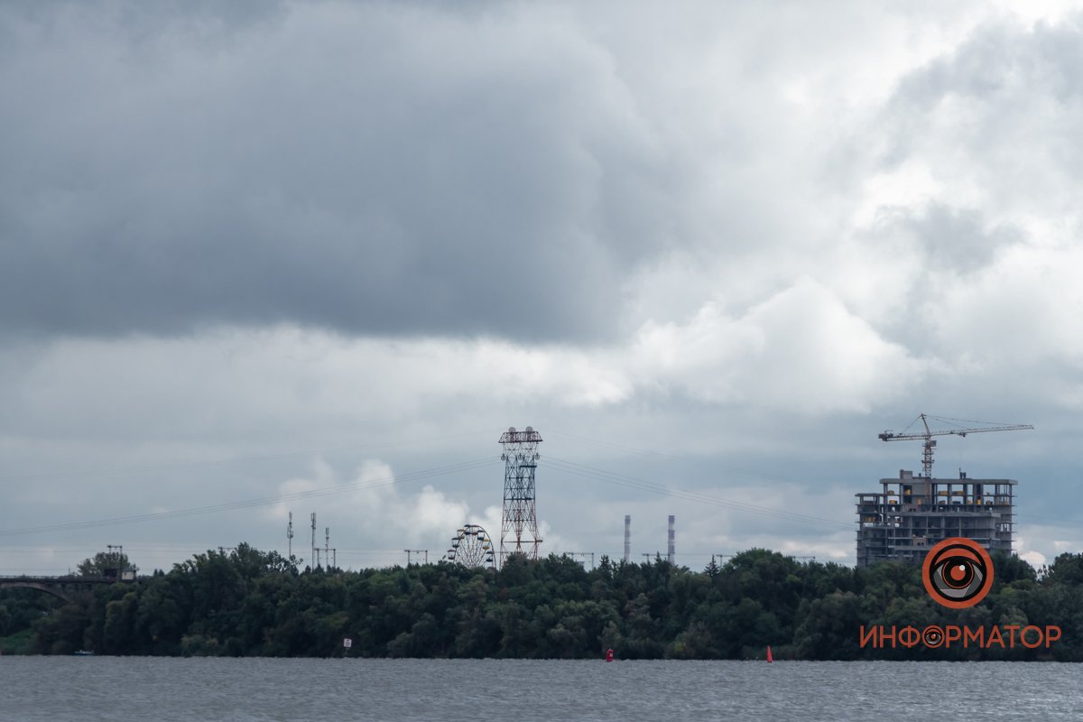 Депрессивный Днепр: над городом нависли мрачные осенние тучи 12
