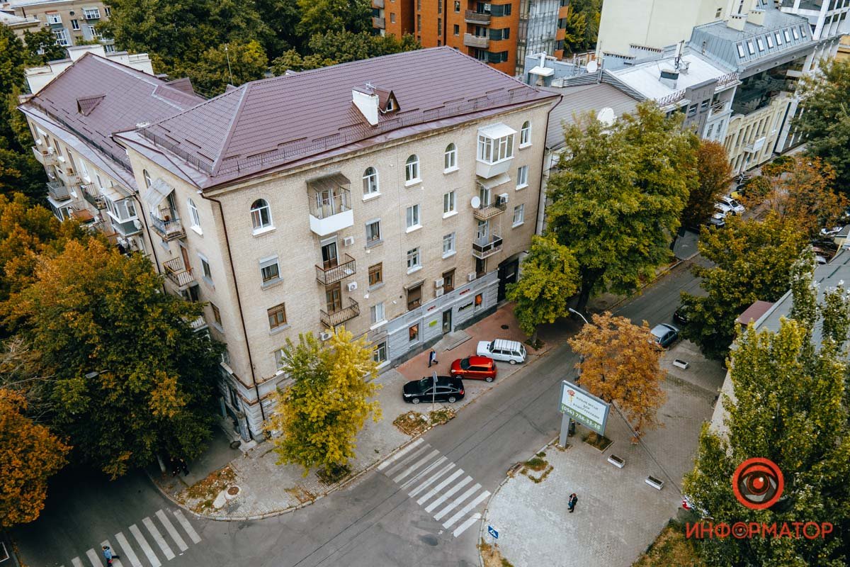 Куда пропал Ворошилов, кто такой Ефремов и почему октябрь длился 40 лет: где в Днепре находится улица 4-х названий 36