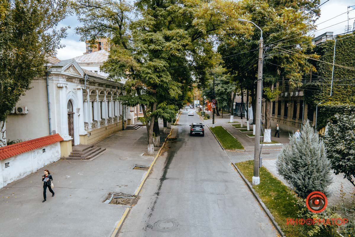 Куда пропал Ворошилов, кто такой Ефремов и почему октябрь длился 40 лет: где в Днепре находится улица 4-х названий 43