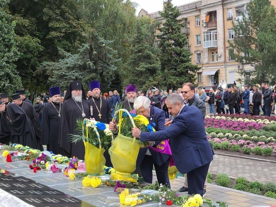 В Новомосковске прошел митинг к 78-й годовщине освобождения города от нацистских захватчиков 3