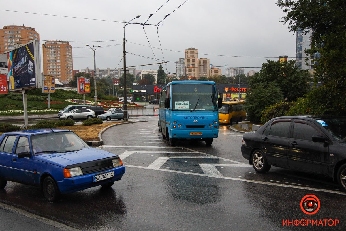 В пятницу Днепр сковали пробки: на Новый мост лучше не ехать 23