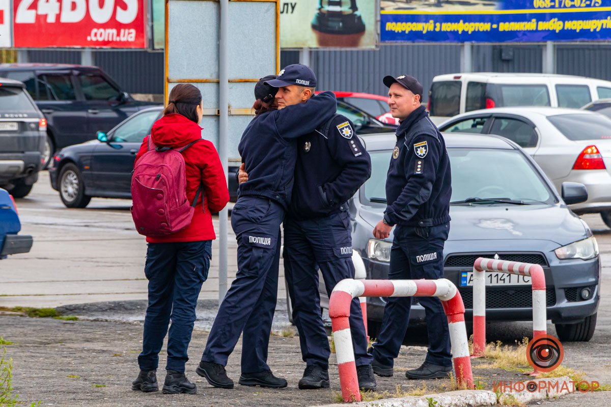 5 лет со дня трагедии: в Днепре почтили память полицейских, которых убили у автовокзала 2