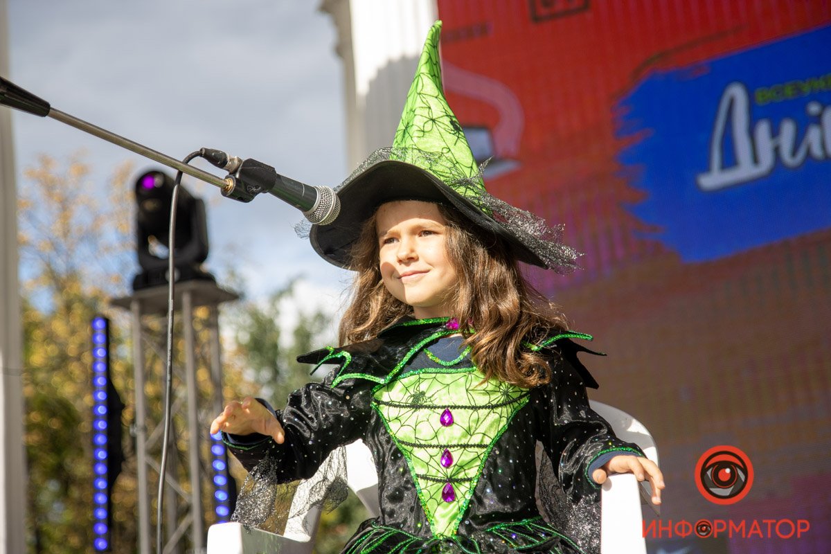 Тиктокеры-миллионники, лекции и мастер-классы: как в Днепре проходит фестиваль блогеров 18