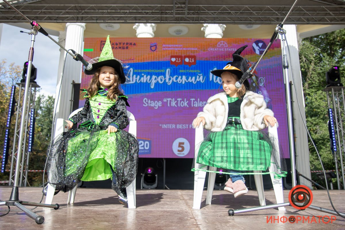 Тиктокеры-миллионники, лекции и мастер-классы: как в Днепре проходит фестиваль блогеров 19