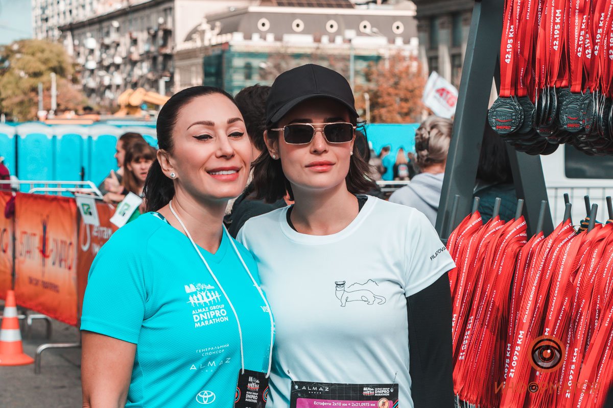 3 тысячи участников, перекрытые улицы и десятки километров трассы: как в Днепре прошел Almaz Group Dnipro Marathon 33