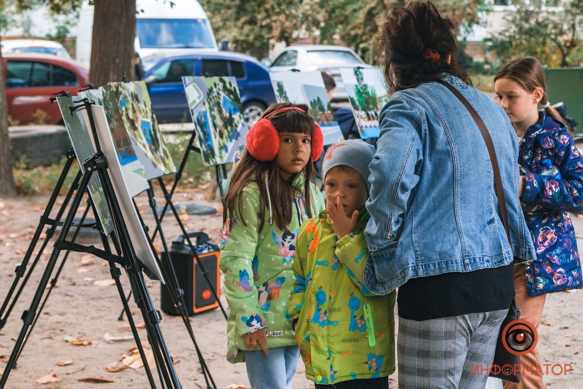 Дмитрий Кисилевский представил проект реконструкции сквера на Клочко-6 11