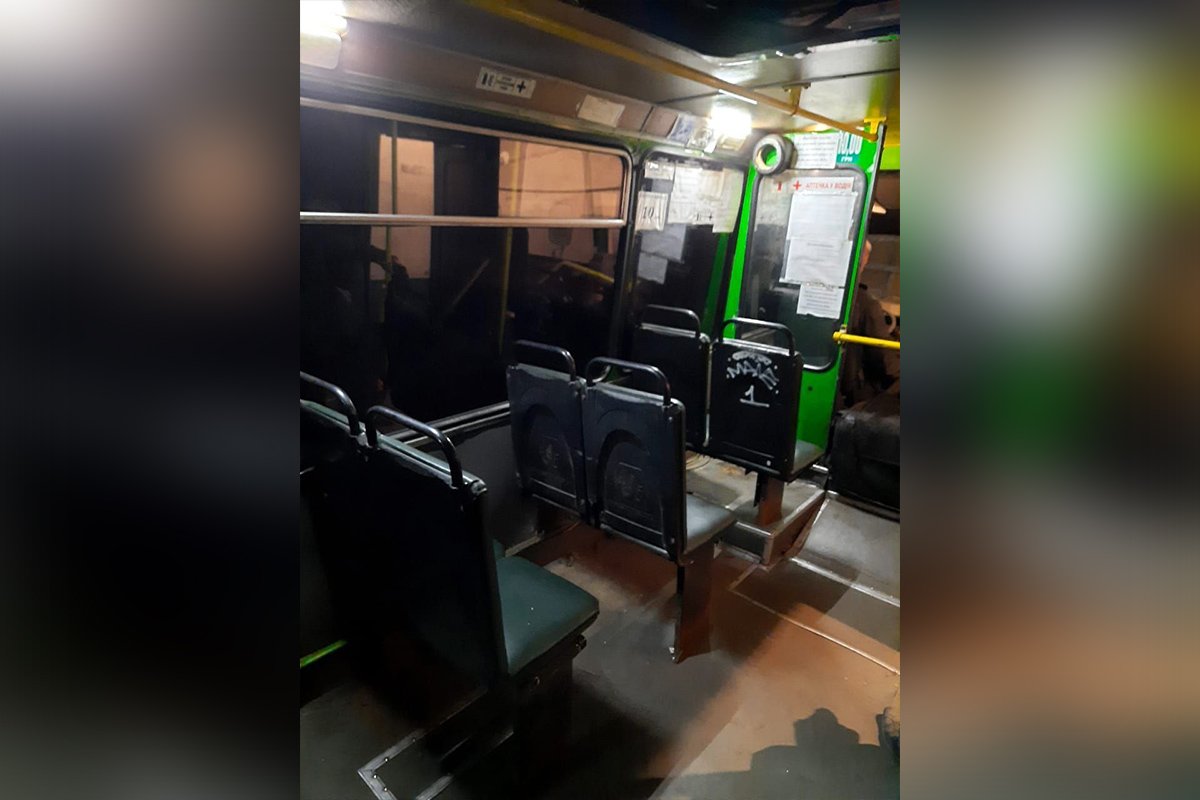 В маршрутке №155 восстановили привычное расположение сидений В маршрутке №155 восстановили привычное расположение сидений