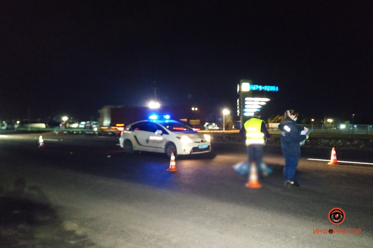 На месте работает судмедэксперт На месте работает судмедэксперт