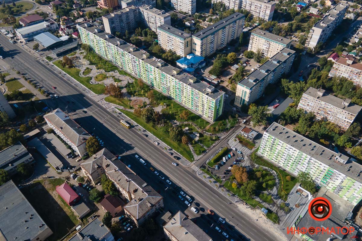 Новый сквер в Днепре стал приходить в упадок из-за недобросовестных субподрядчиков: подробности 1