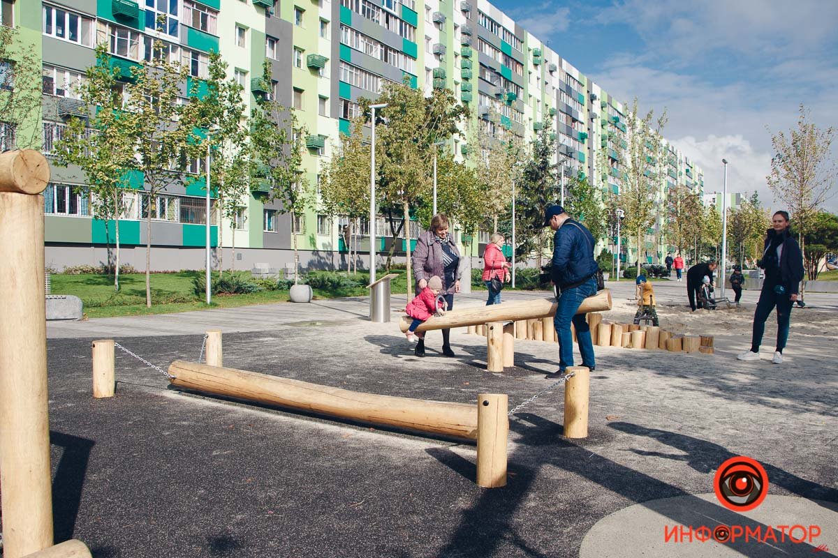 Новый сквер в Днепре стал приходить в упадок из-за недобросовестных субподрядчиков: подробности 8