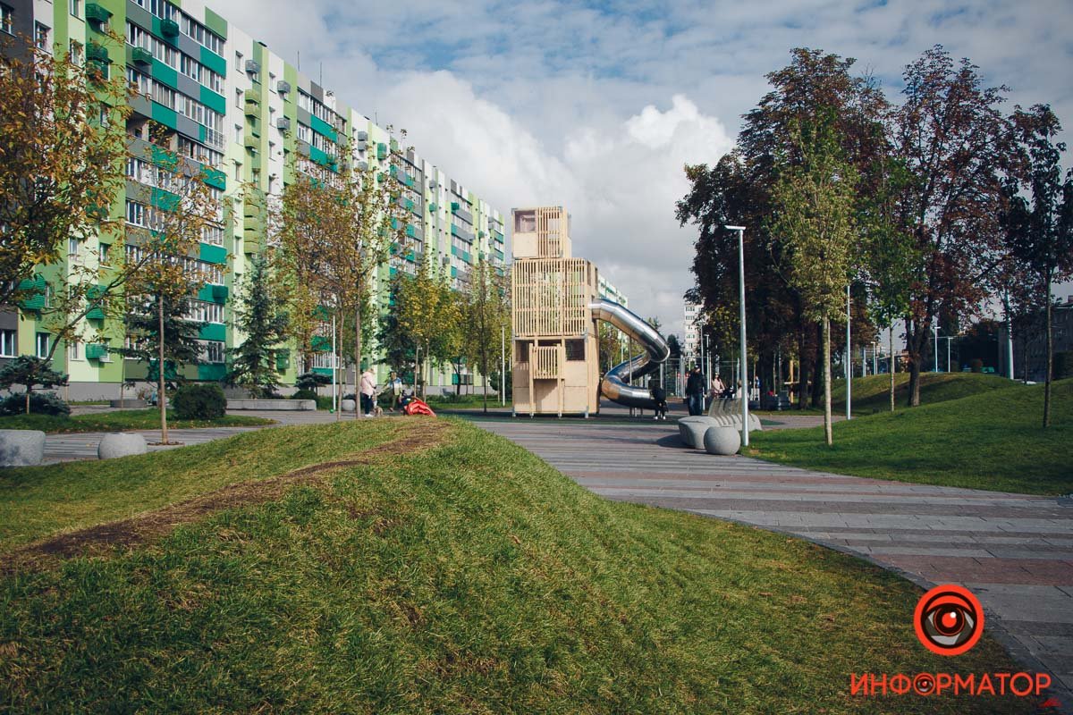 Новый сквер в Днепре стал приходить в упадок из-за недобросовестных субподрядчиков: подробности 12