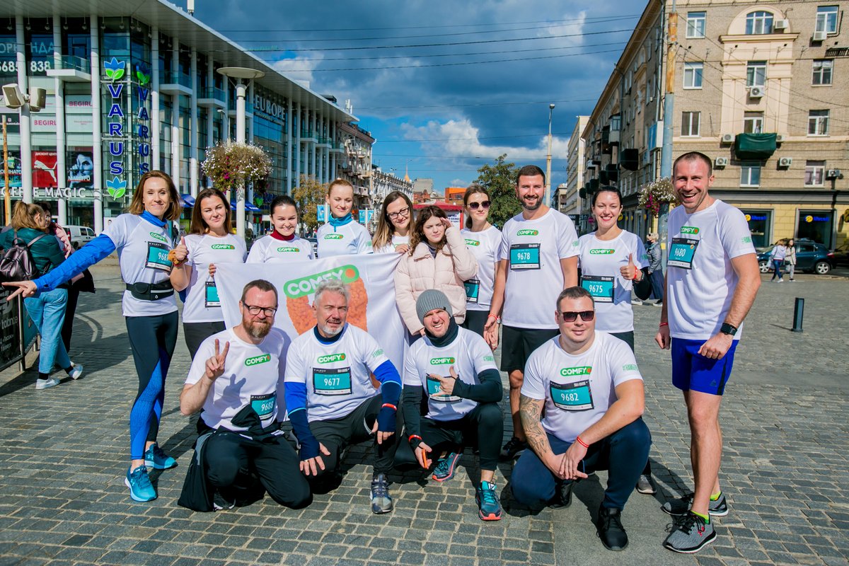 Жители Днепра пробежали благотворительную Милю Добра в рамках 5th Almaz Group Dnipro Marathon 4