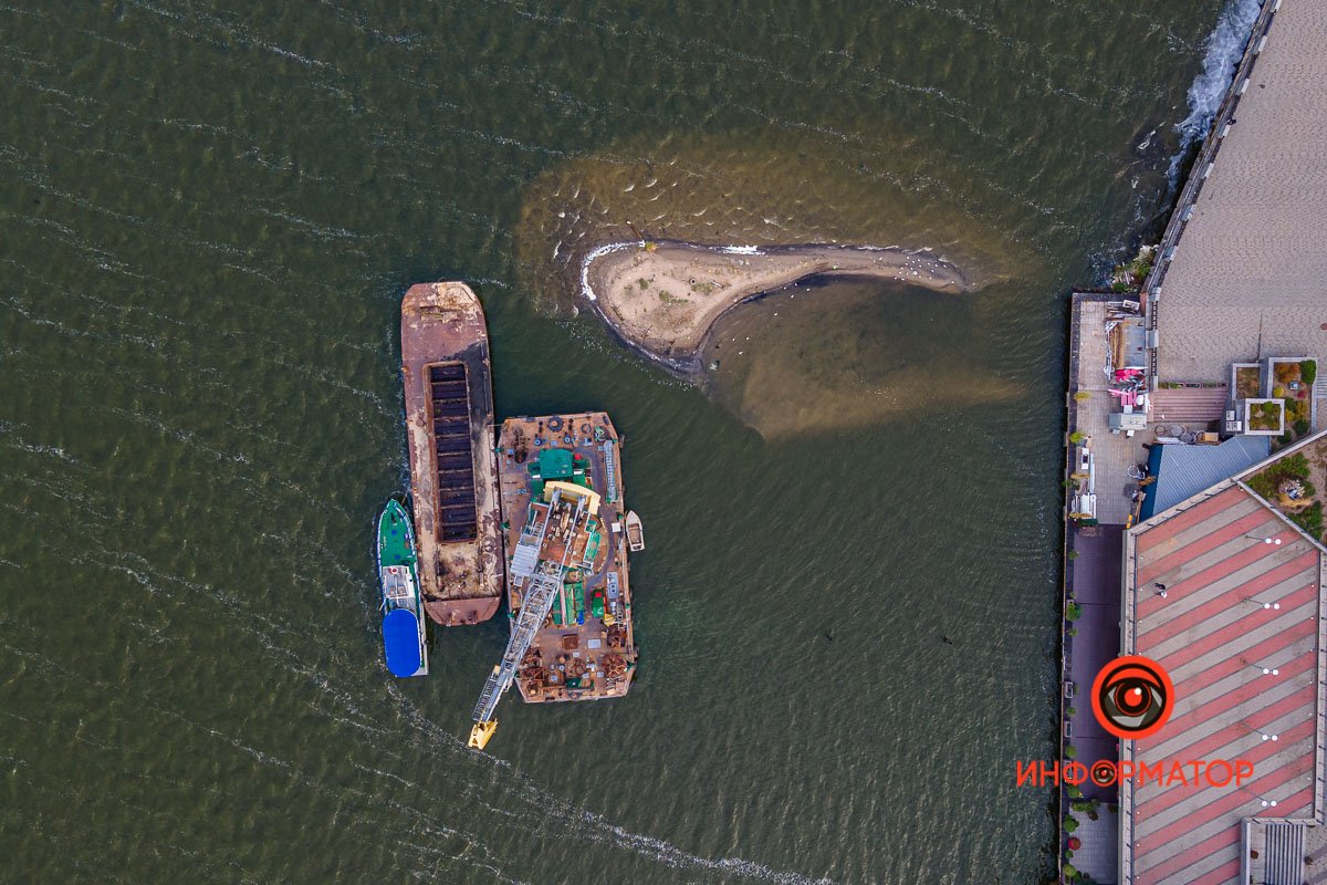 Вид на размеры острова сверху - он больше, чем кажется 