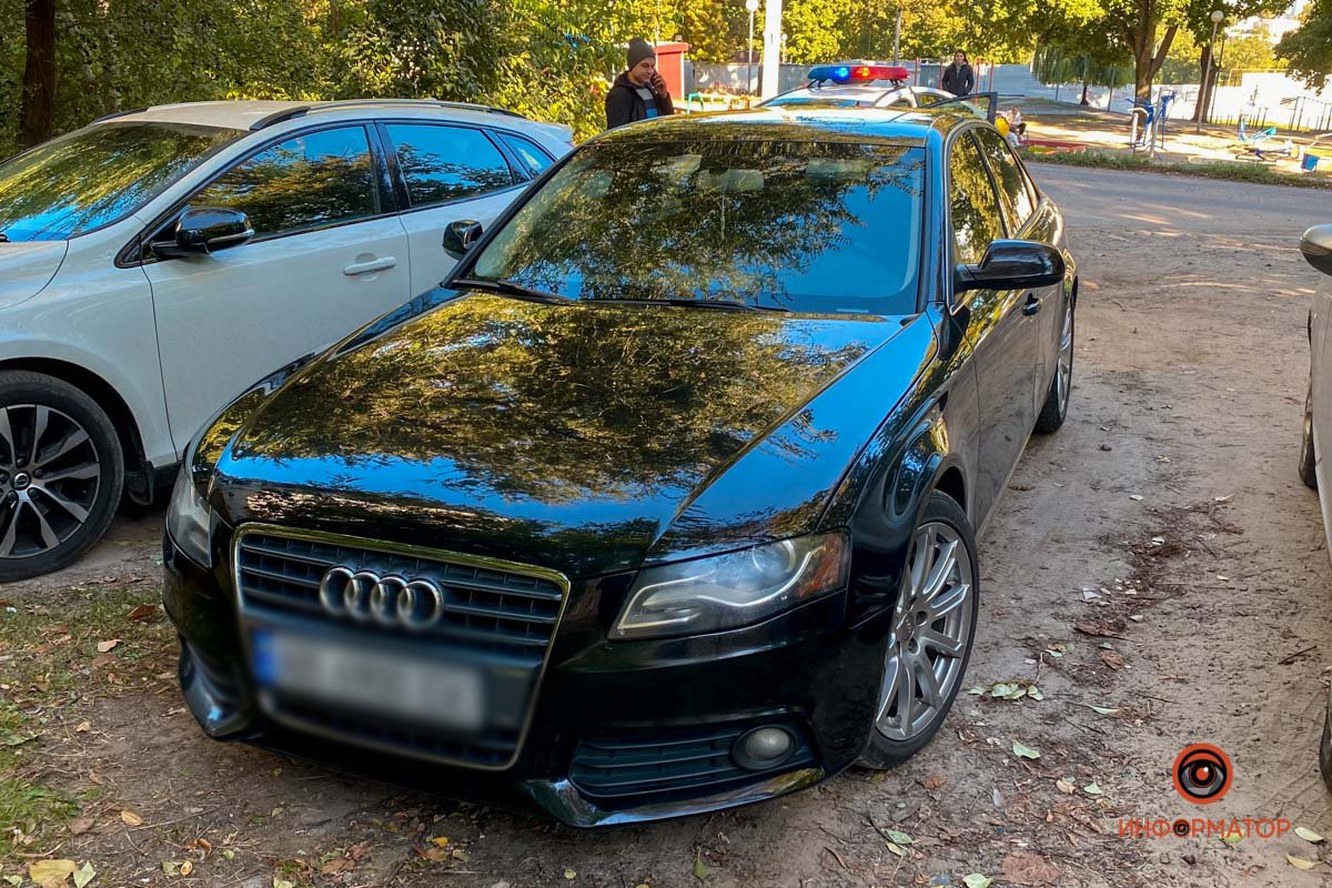 Автомобиль числится в угоне