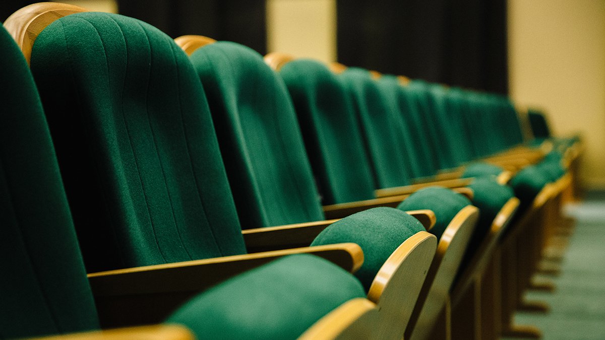 Спектакль "Идеальный фасон"