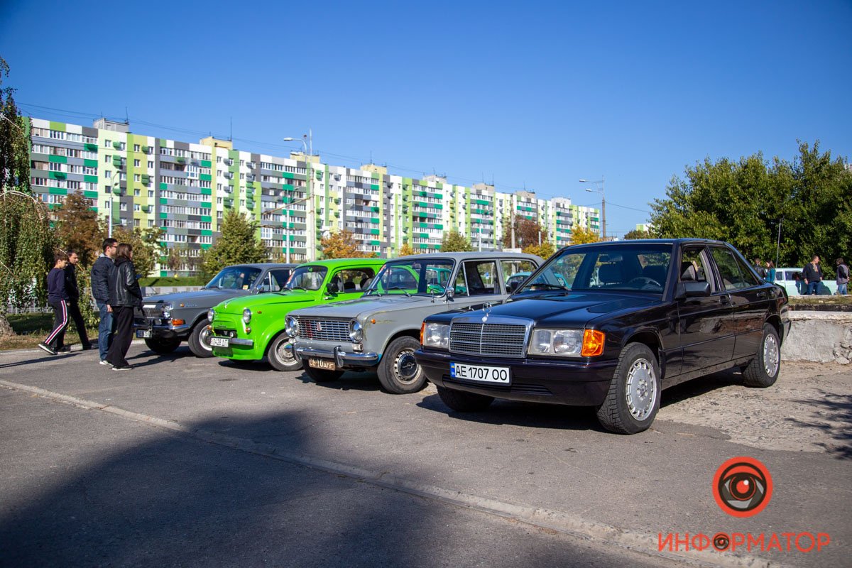 В Днепре проходил автопробег "За фигурами" В Днепре проходил автопробег "За фигурами"