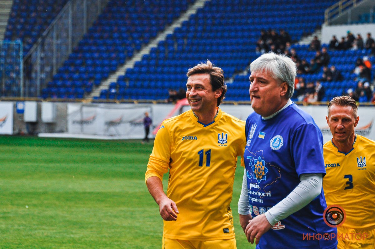 Дружеская атмосфера Дружеская атмосфера