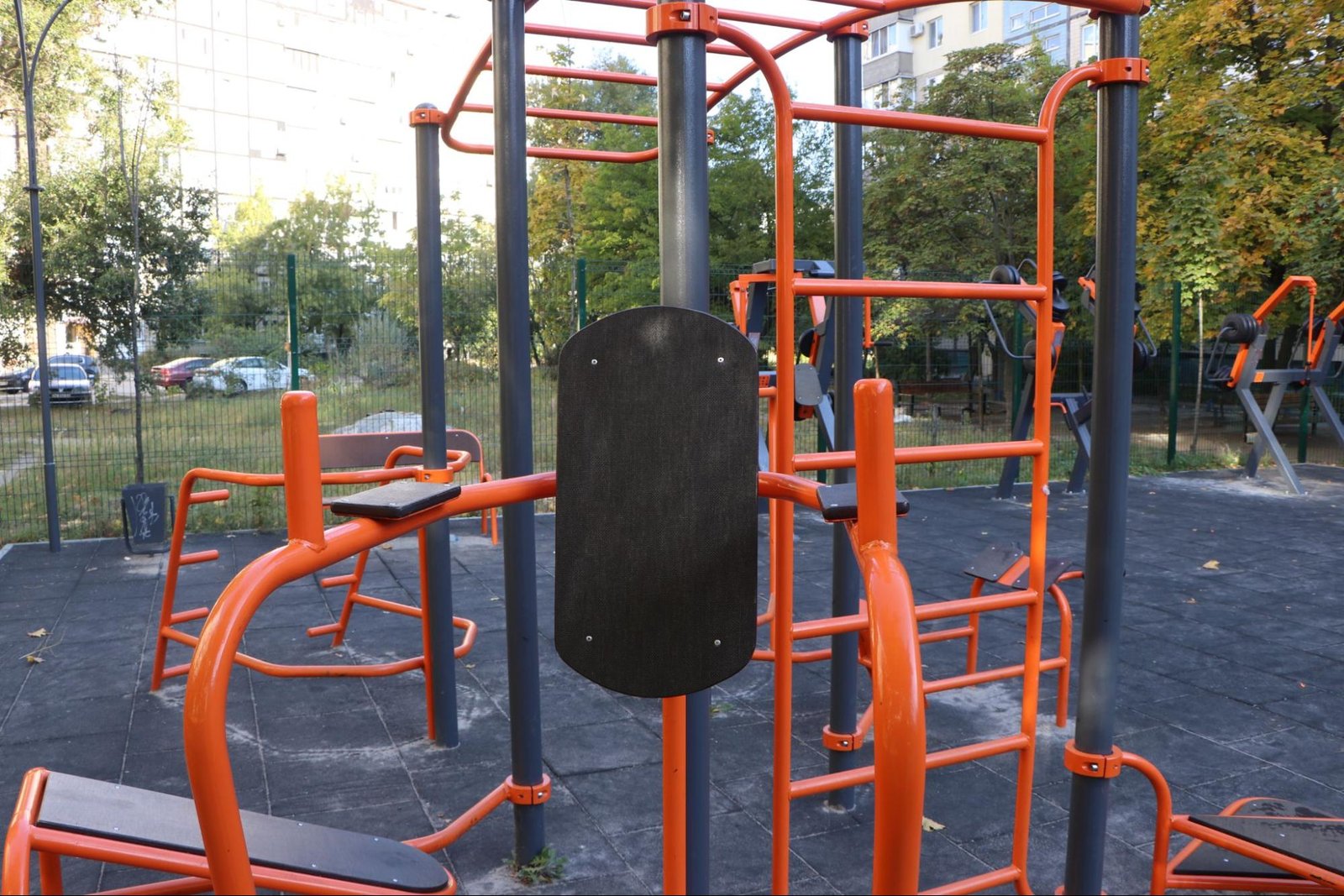 Артем Хмельников рассказал, как преобразился жилой массив Парус благодаря проектам Бюджета участия в Днепре 4