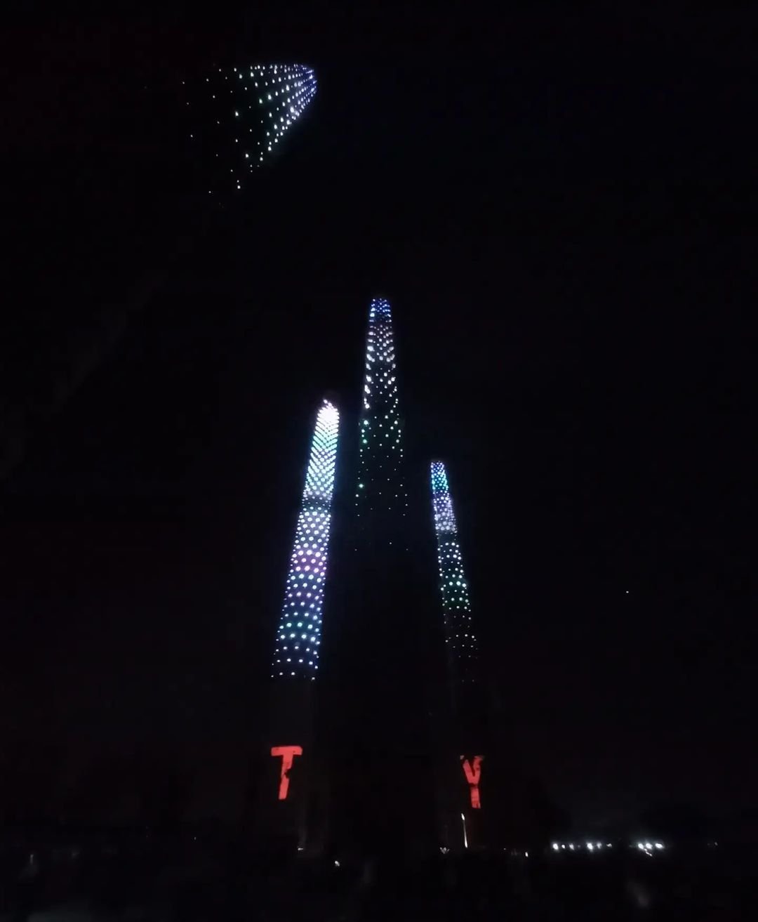 Фото: @hammilloid