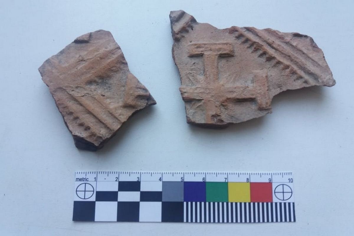 Фрагменты кафеля Фрагменты кафеля