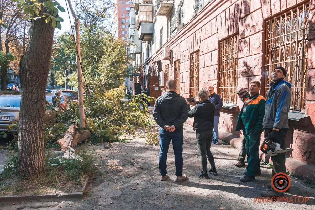 На место приезжали полицейские На место приезжали полицейские