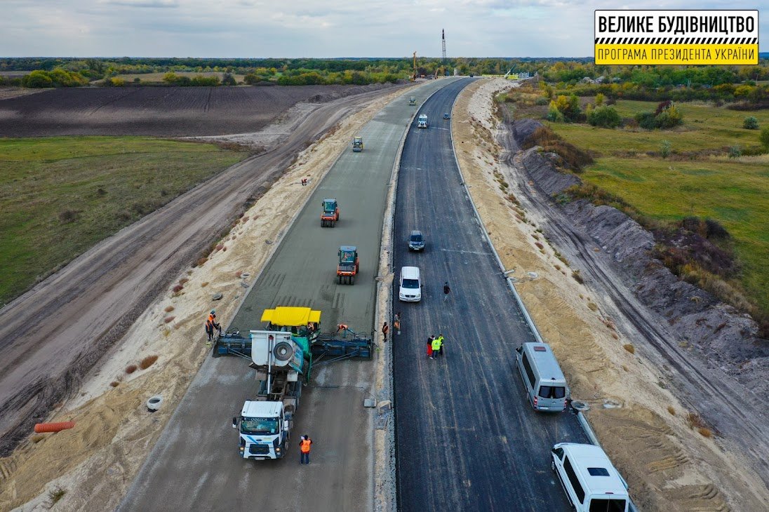 На Днепропетровщине строят уникальную для Украины эстакаду 1