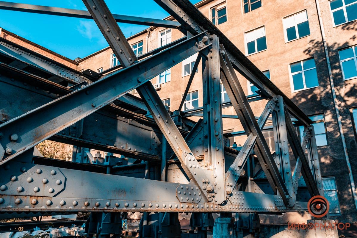 Улица Лазаряна, 2 Улица Лазаряна, 2