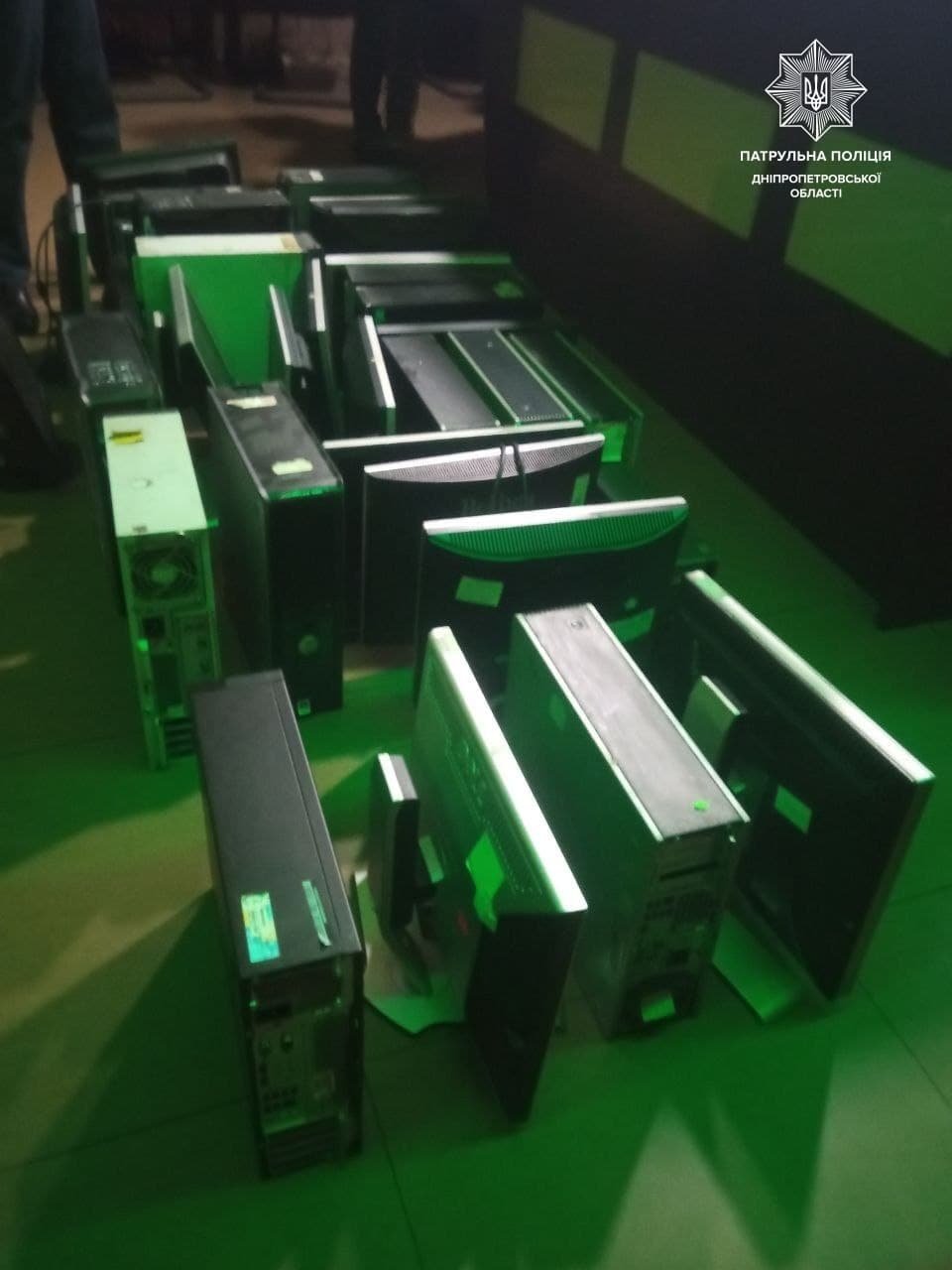 Компьютеры передали следователям