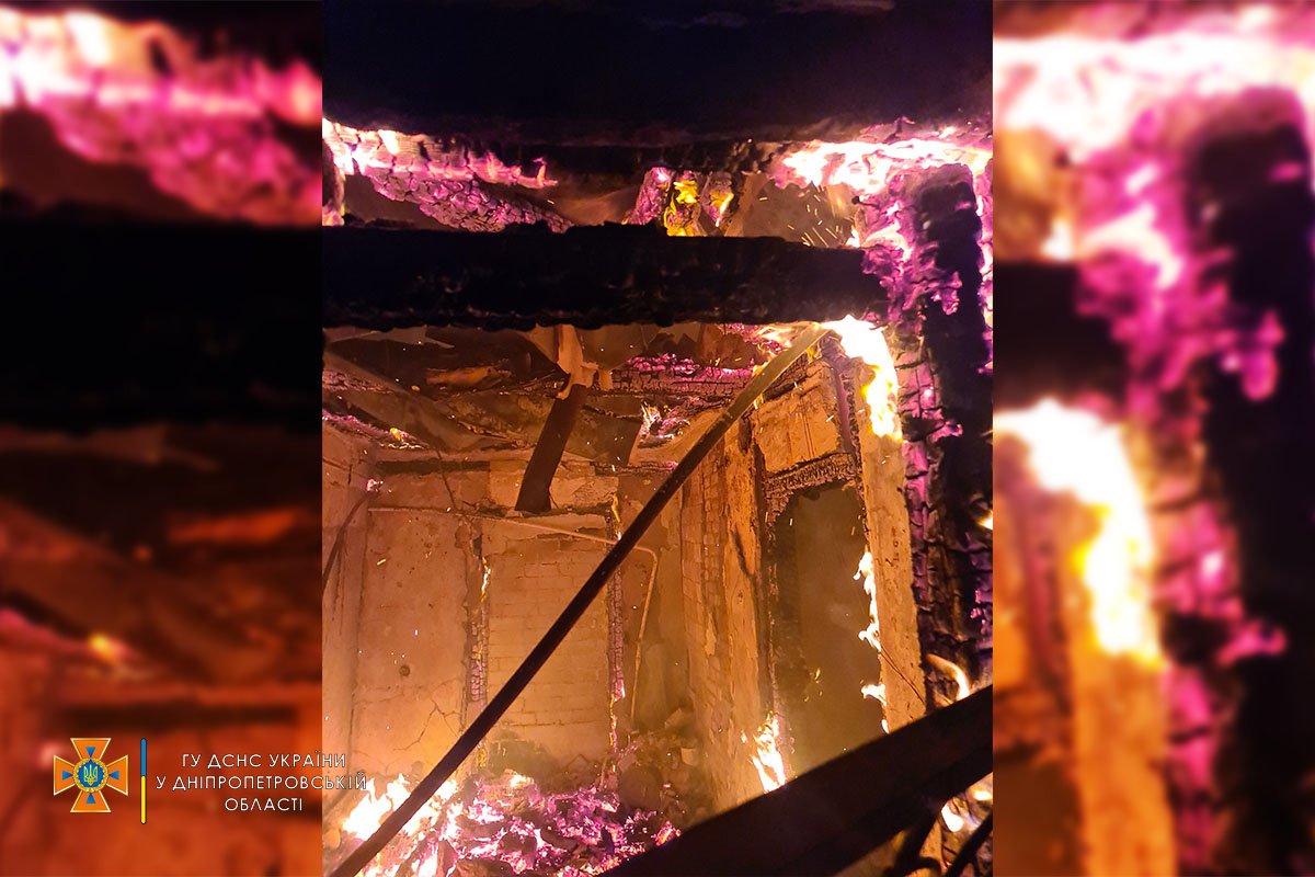 Огонь перешел на гараж Огонь перешел на гараж