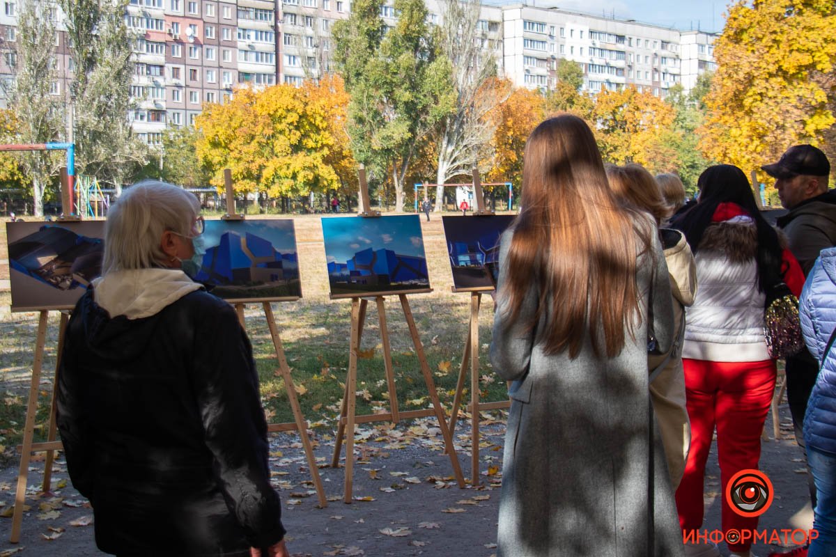 Жителям Клочко-6 представили проект реконструкции территории заброшек на жилмассиве 12