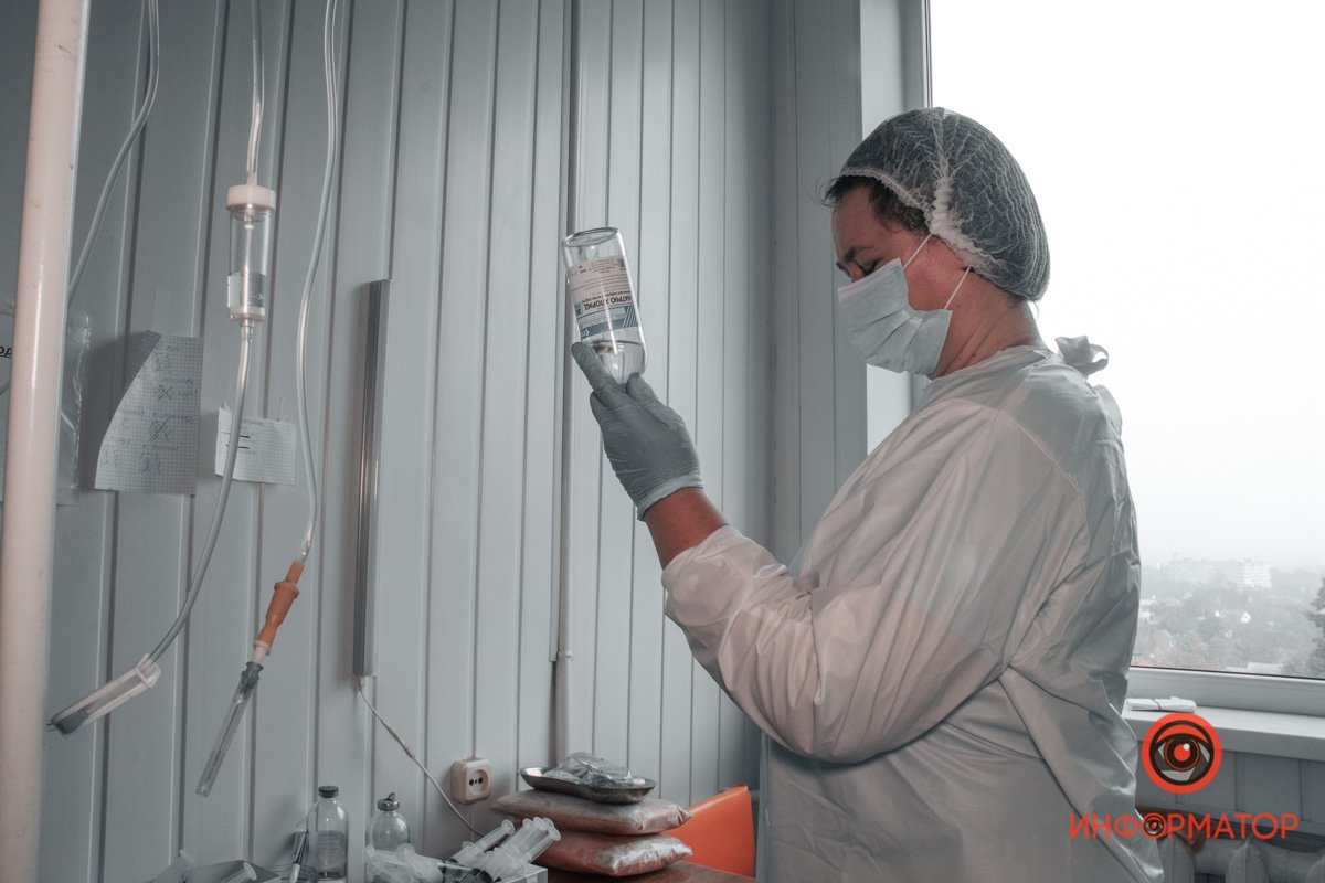 97% пациентов переполненного ковид-отделения в инфекционной больнице Днепра  невакцинированны 1