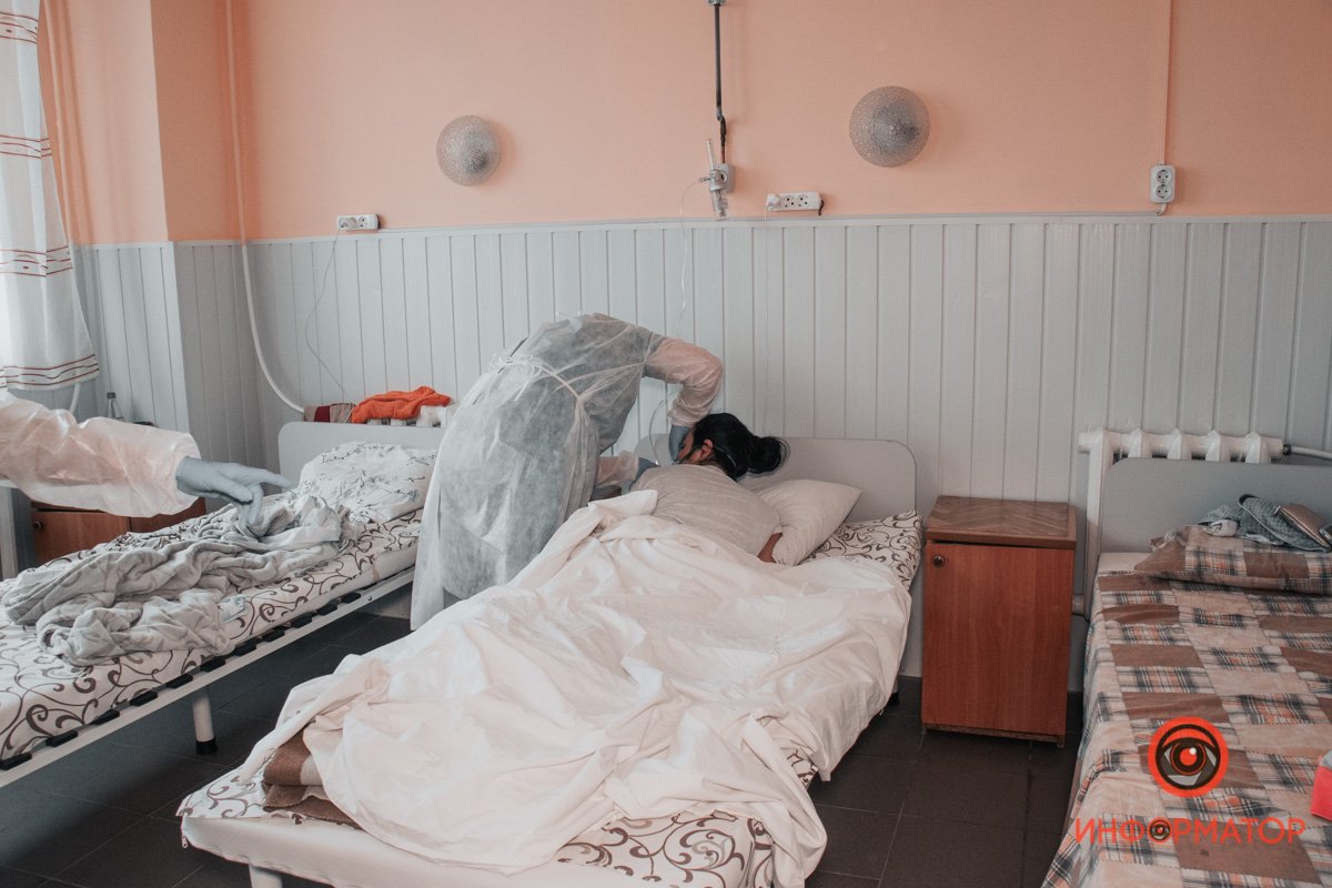 97% пациентов переполненного ковид-отделения в инфекционной больнице Днепра  невакцинированны 2