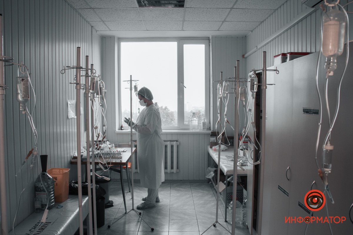 97% пациентов переполненного ковид-отделения в инфекционной больнице Днепра  невакцинированны 8