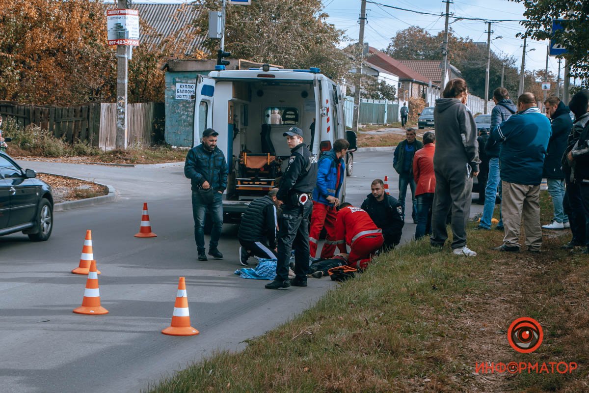 На улице Андрея Сахарова водитель ВАЗ сбил 12-летнего мальчика с собакой