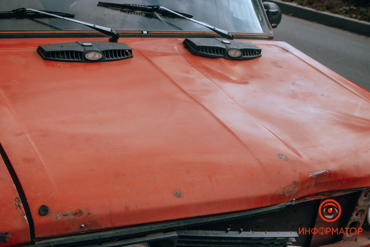 Он сбил мальчика с собакой, которые переходили дорогу