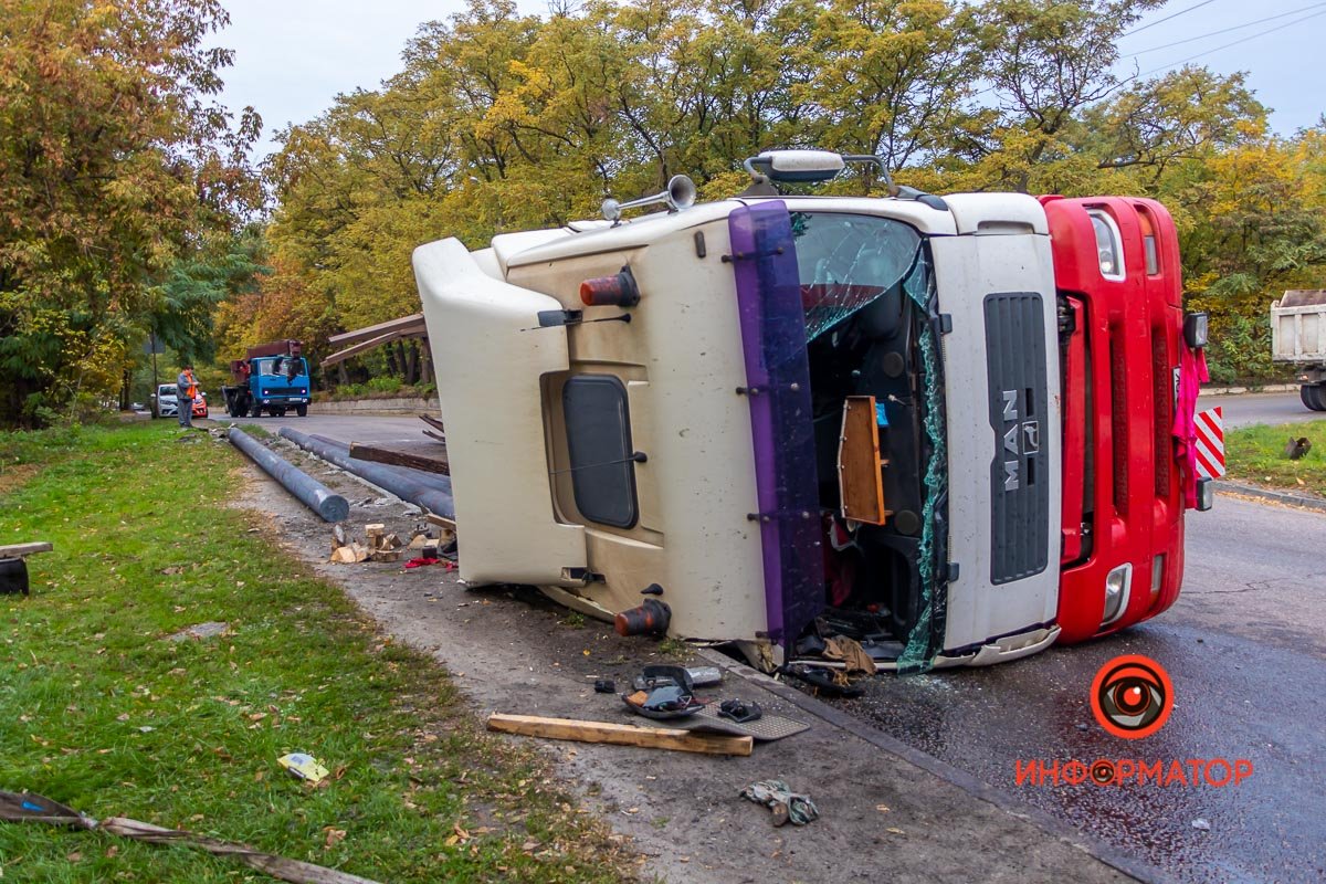 Пробка собирается в обе стороны Пробка собирается в обе стороны