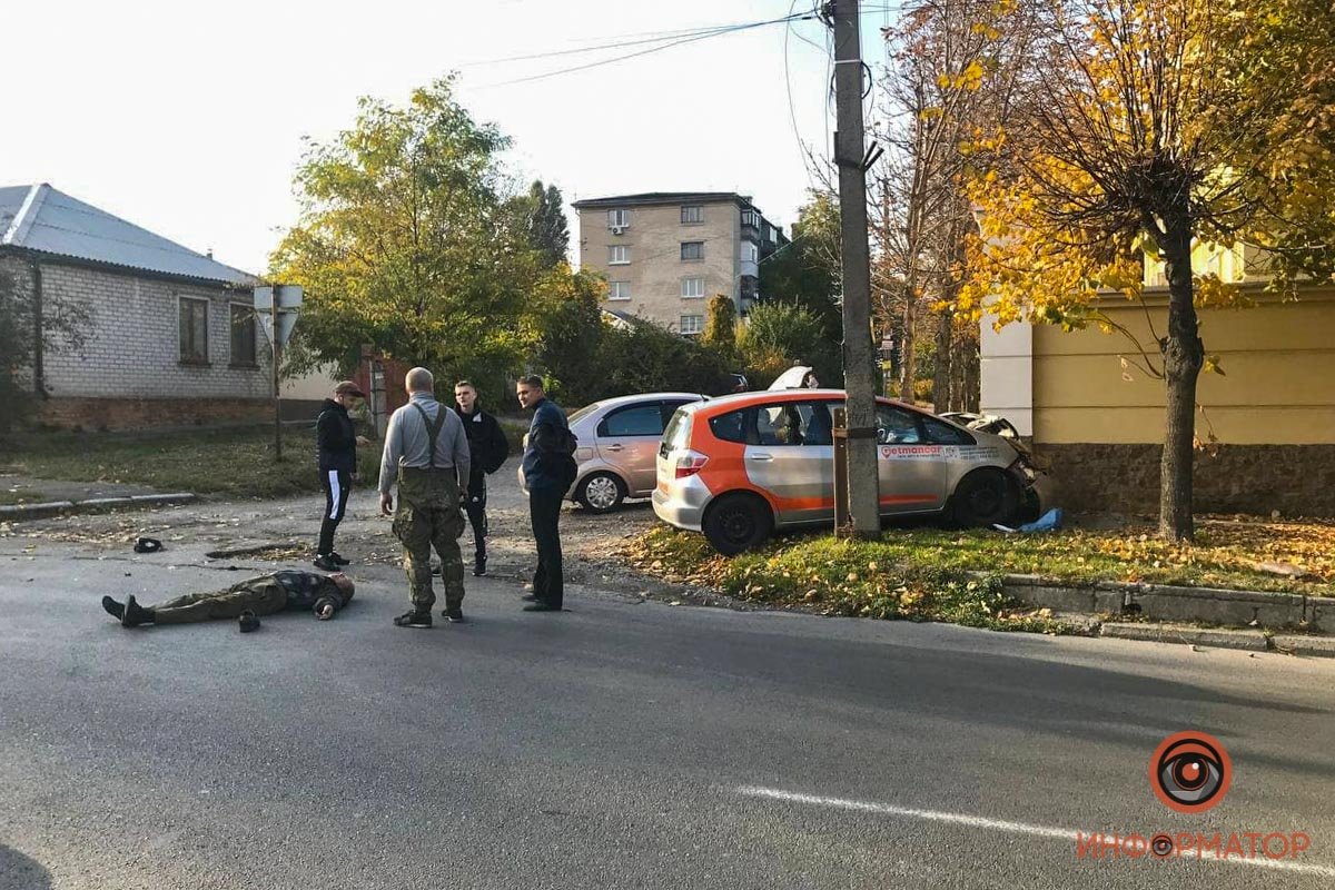 Пострадал пешеход, его забрала скорая