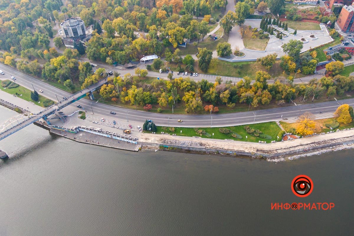 Вид сверху на обвалившуюся Набережную Вид сверху на обвалившуюся Набережную