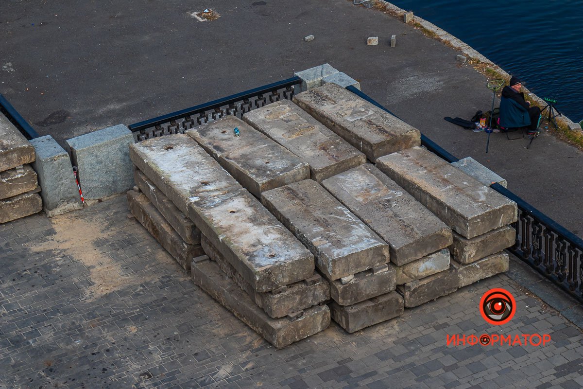 По Набережной прогуляемся еще не скоро По Набережной прогуляемся еще не скоро