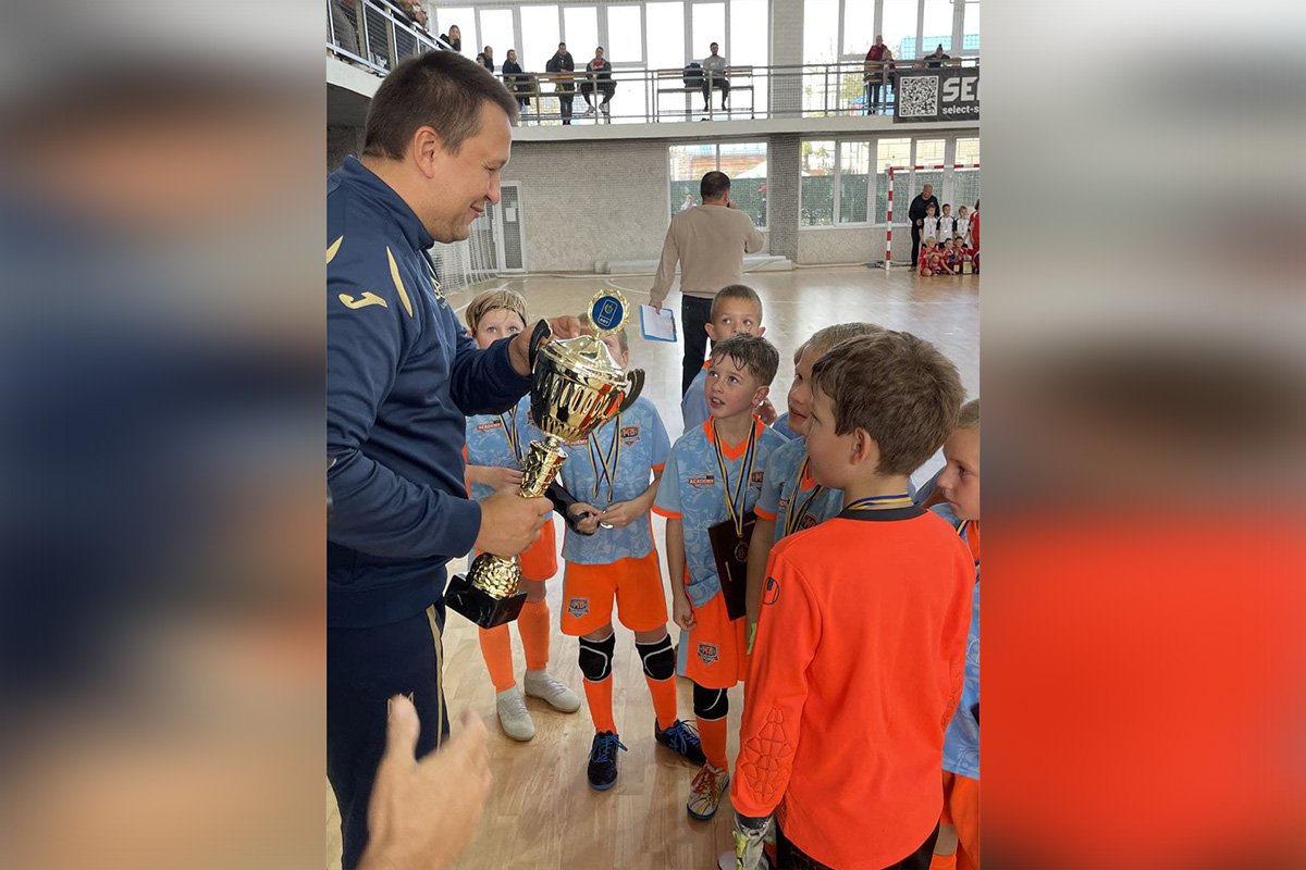 Команда из Днепра «Мастер мяча»