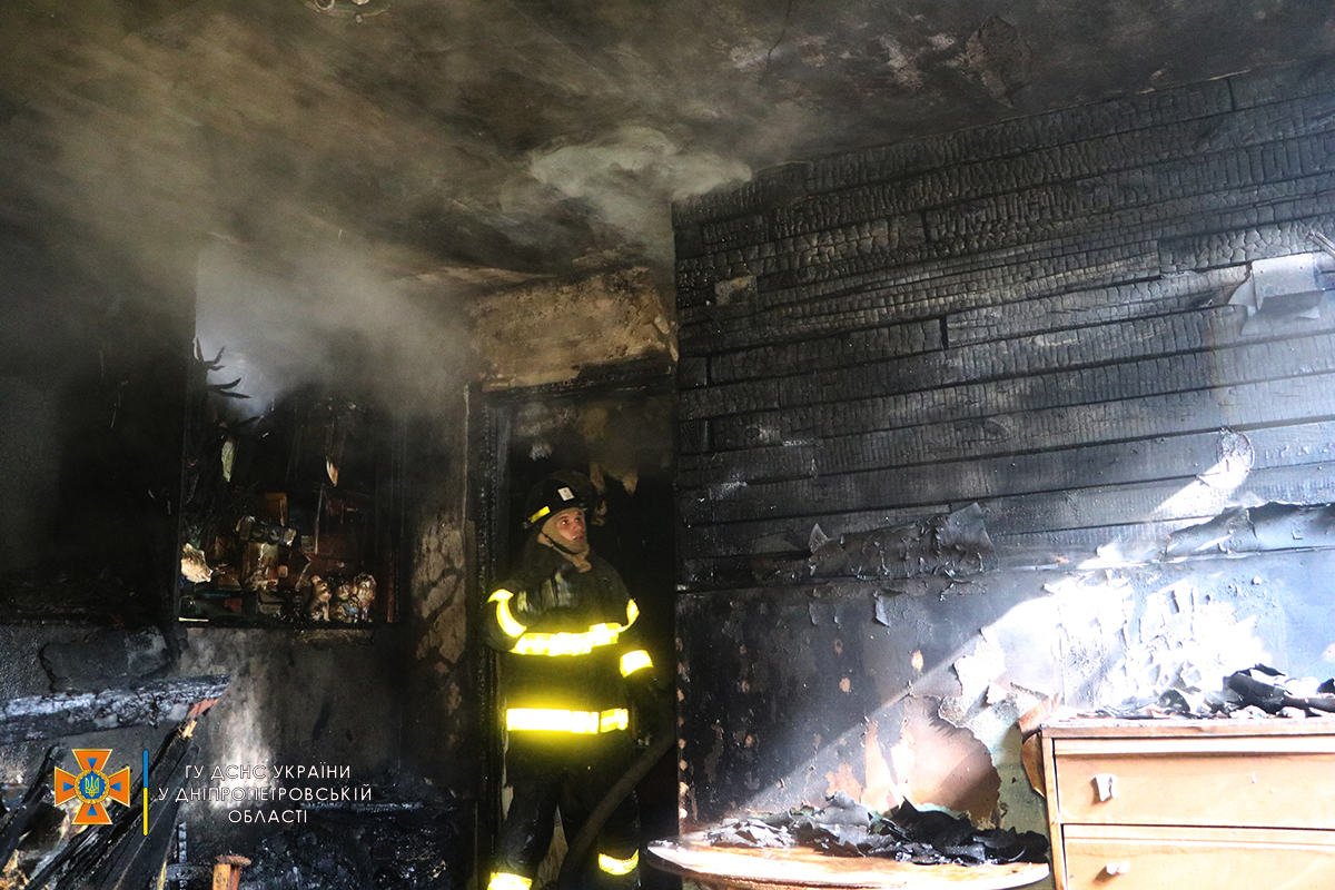 Возгорание возникло внутри одной из комнат