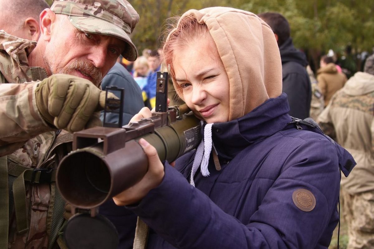 В Днепре ко Дню защитников и защитниц прошлая совместная подготовка ветеранов и гражданских 4