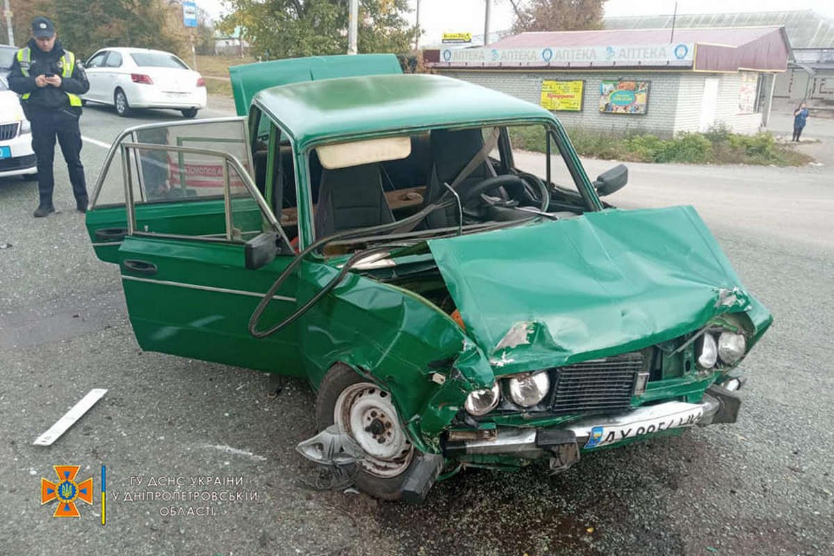 Звонок поступил на горячую линию в 13:02 Звонок поступил на горячую линию в 13:02