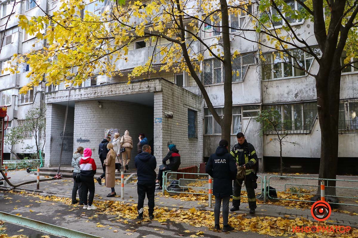 Хозяин квартиры во время возгорания находился дома Хозяин квартиры во время возгорания находился дома