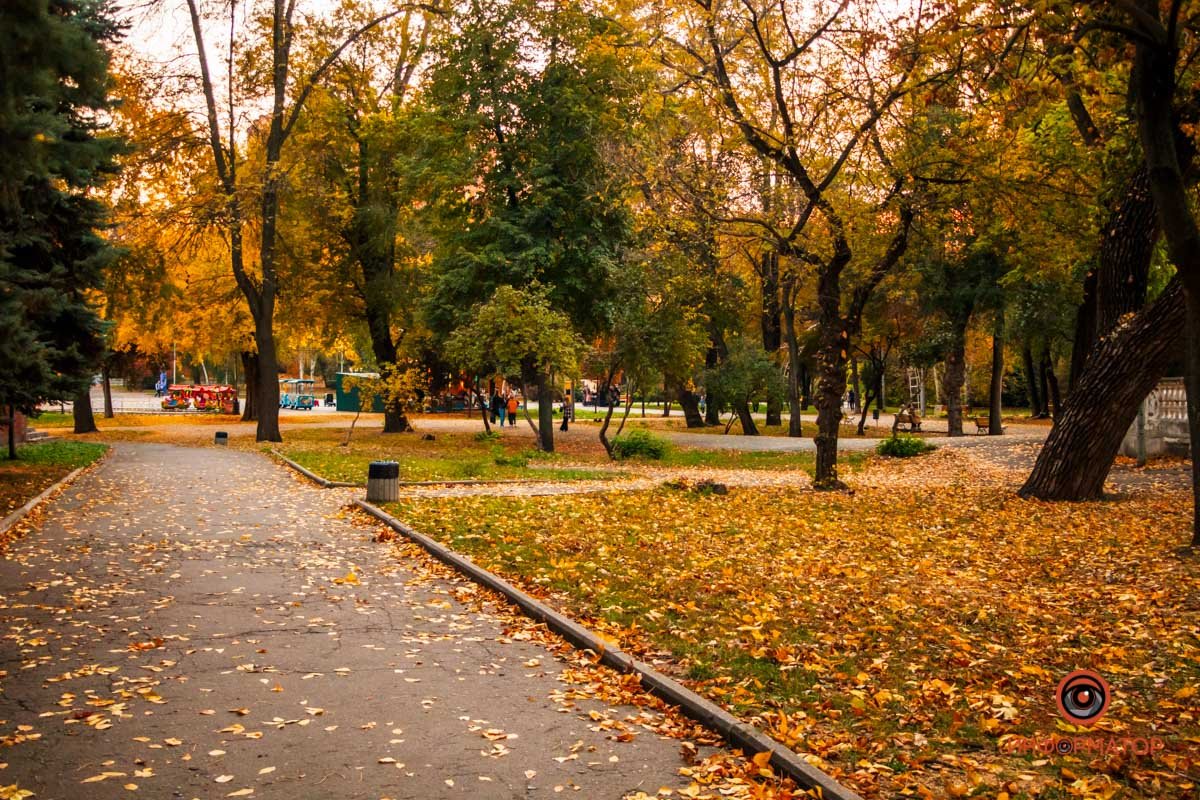 21-я. Закаты, все оттенки застывшего огня присутствуют в осеннем небе