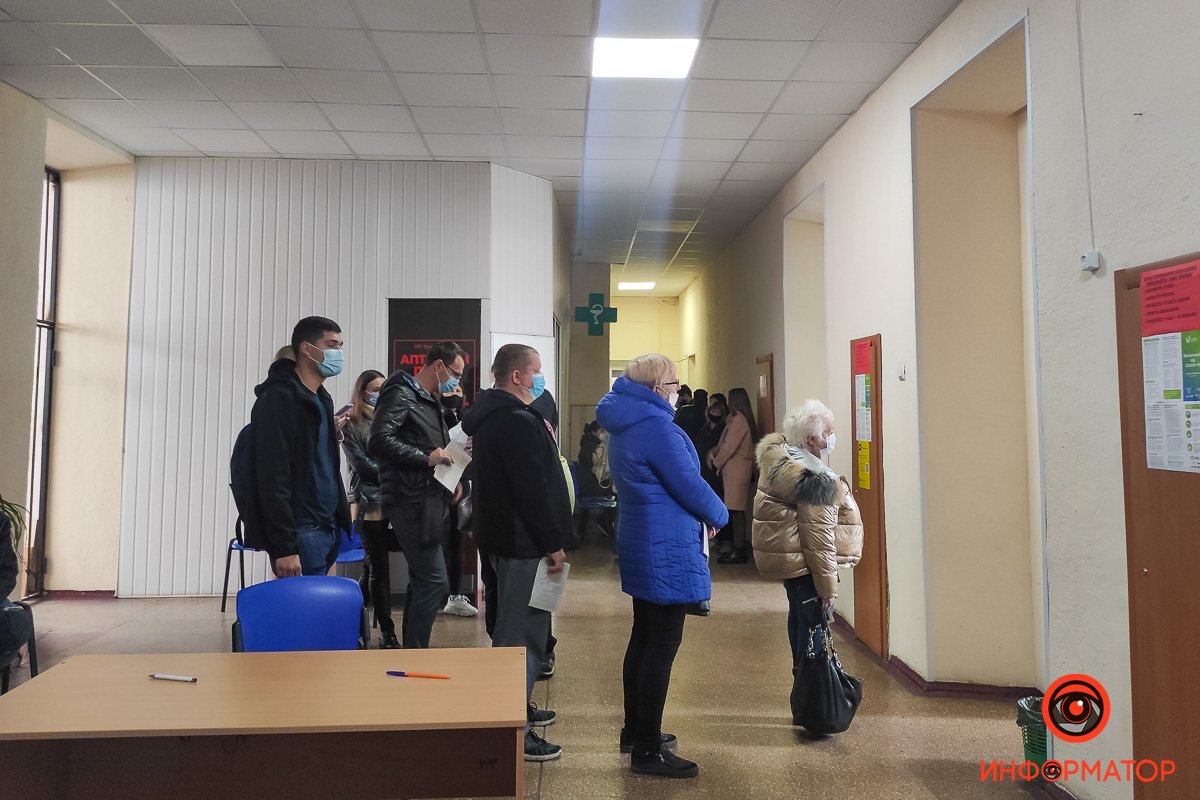 Все мирно и спокойно ждут Все мирно и спокойно ждут
