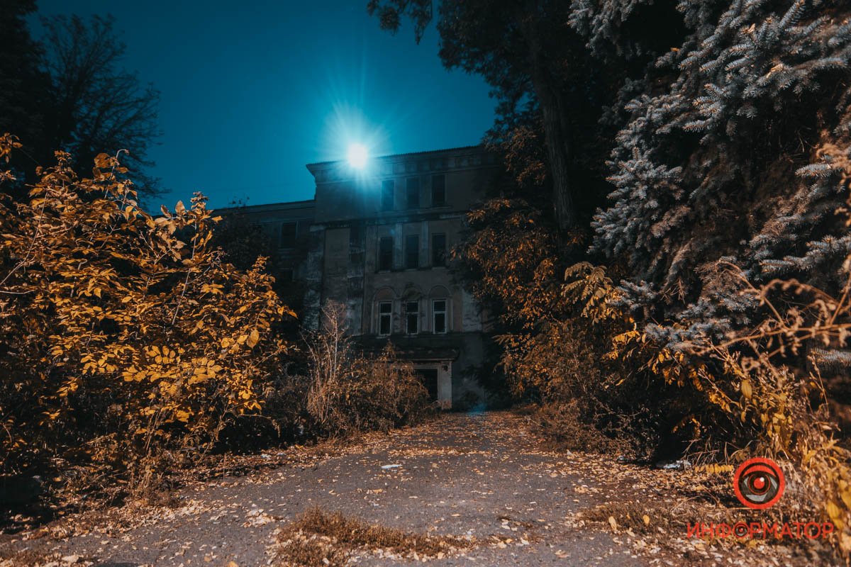 Здесь давно не бурлит жизнь